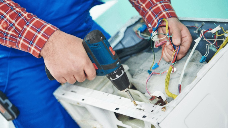 Adalar Gorenje Gorenje çamaşır makinesi kart tamiri – Su almama arızası orijinal parça ile giderildi. - Teknik servis örneği